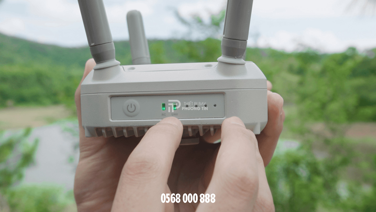 dji-repay-may-bay-phun-thuoc-phuong-tin