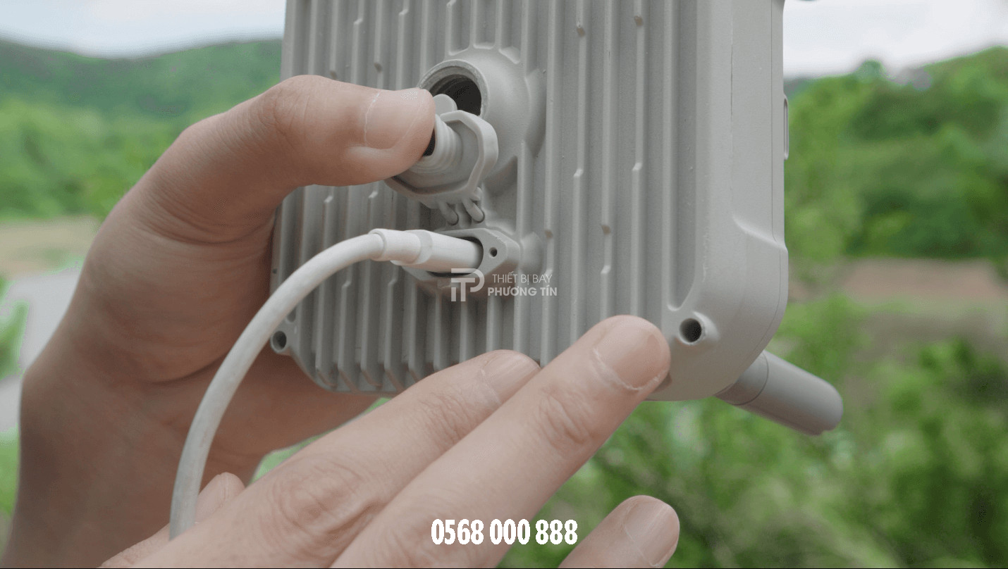 dji-repay-may-bay-phun-thuoc-phuong-tin-5